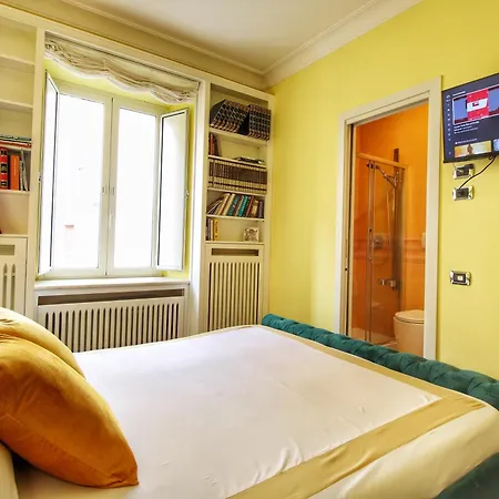 Large And Charming In Trastevere By Yourhost *