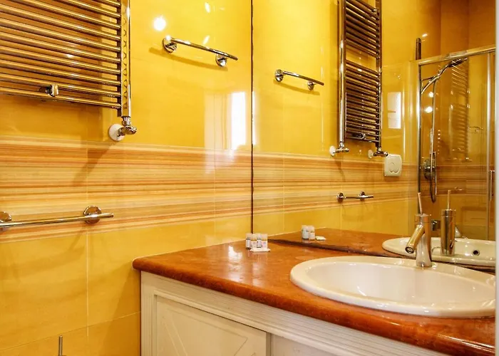 Apartment Large And Charming In Trastevere By Yourhost Rom